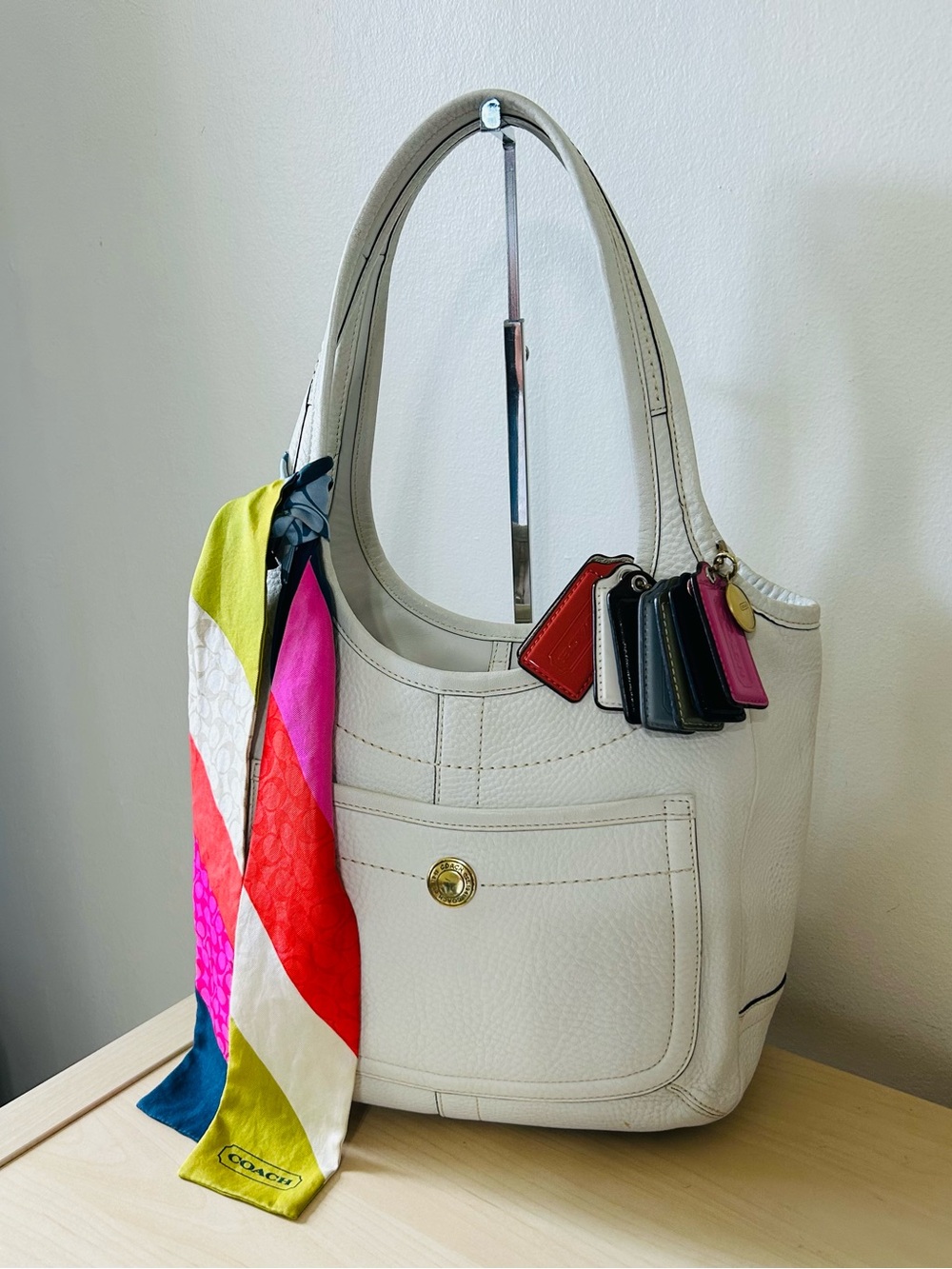 Coach Legacy Ergo Peppled leather bag 8 hangtags and Scarf